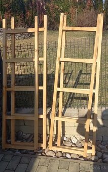 regálové stojky, bočnice- drevené - 2