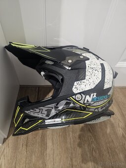 Predam motocrossovu prilbu Just1, velkosť M - 2