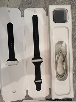 Apple Watch SE 44mm - 2
