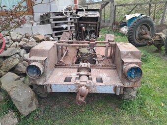 Domarobeny malotraktor - 2