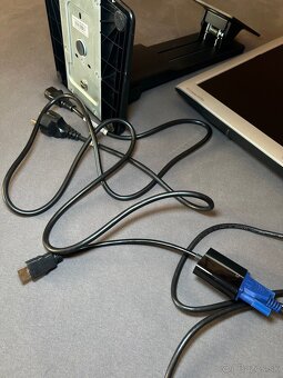 Monitor HP LA1956x - 2