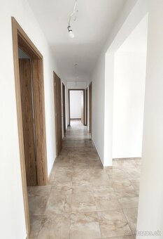 Predaj - Rodinné domy 3 a 4 izbové ,,TYP BUNGALOV" Rajka - 2