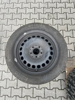 Letné gumy Pirelli 205/55 R16 s diskami - 2
