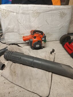 Husqvarna 125 BV  fúkár na listie - 2