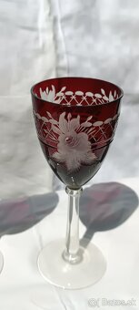 Poháre na víno rubínové brúsené sklo - 2