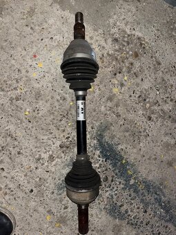 Pravá predná poloos Opel Insignia A 2.0 cdti 2008-2014 - 2