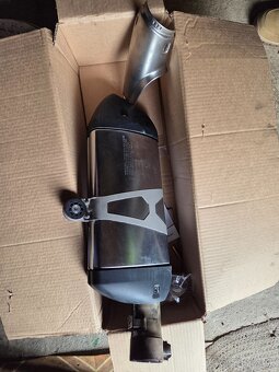 BMW 1250 GS výfuk - 2