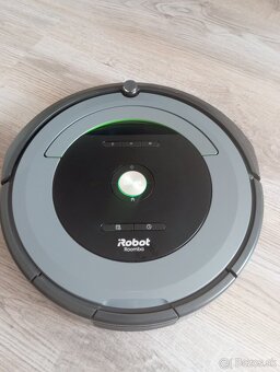 Robotický vysavac - 2