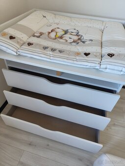 Prebaľovacia komoda - 2