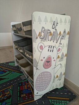 Regál do detskej izby - 2