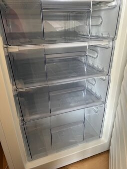 Predám mrazničku Whirpool - 2