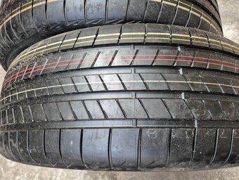 235/55 r19 letné 2 ks BRIDGESTONE - nejazdené - 2