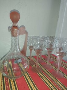 Sklo, starožitnosť, vázy, karafa, poháre - 2