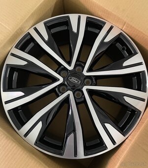 nové original alu kola Ford Kuga III mk3 r20 5x108 - 2