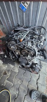 Rozpredam motor audi 2.0tdi 130kw - 2