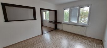 Dvojizbový byt s lodžiou blízko mesta - 2