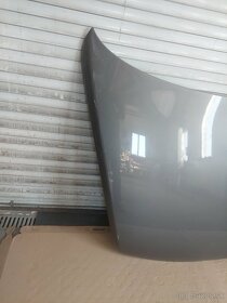 VOLKSWAGEN TUAREG 1  FACELIFT PREDNÁ KAPOTA - 2