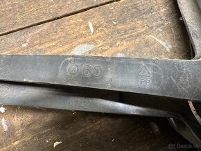 Pavuk na kominovu ruru - 2