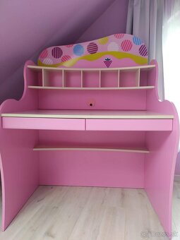 Krásny nábytok pre dievčatko - 2