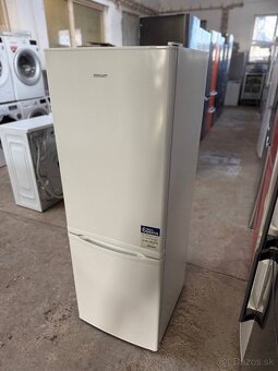 Predám chladničku Zerowatt – 150 cm - 2