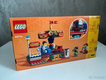 LEGO 40714 Jazda na kolotoč - 2