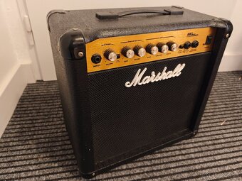 Kombo Marshall MG15CD - 2
