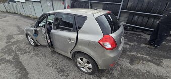 Kia ceed 2012 diely 1.4 i - 2