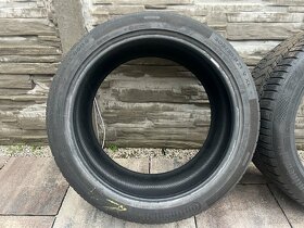 Zimné pneu 305 35 R21 - 2