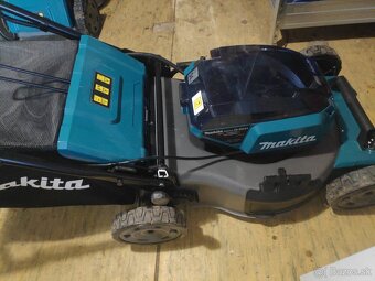 Predam kosačku Makita DLM534Z - 35m zaruka - 2