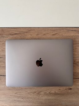 MacBook Pro 13” M1 / 16GB RAM / 512GB SSD – skvelý stav - 2