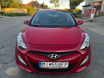 Hyundai i30 1.6i (88 kW), 2014 - 2