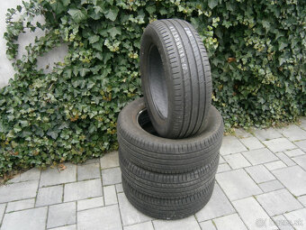 Predám 4x letné pneu Michelin 235/60 R17 102VXL - 2