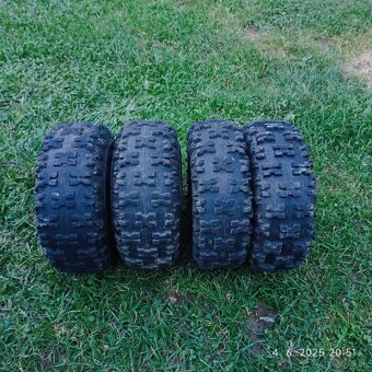 Kolesa na 50ccm štvorkolku - 2