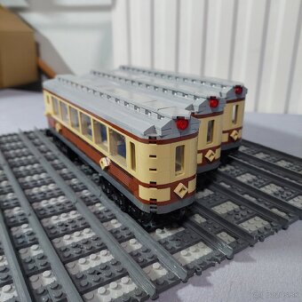 Lego osobný vagón - 2