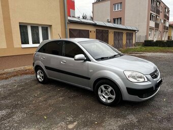 PREDAM KIA RIO SPORTY EDITION 1.4 16v ,87000KM KUP SR - 2