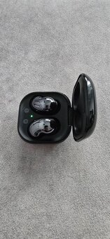 SAMSUNG GALAXY BUDS LIVE - 2