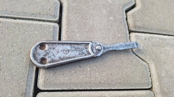 Predam sroubovak na čz - 2