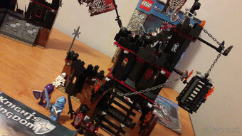 Castle / Kingdom 8877, 8876 a 8702 - 2