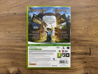 Hra Xbox 360 - LEGO Jurassic World - 2