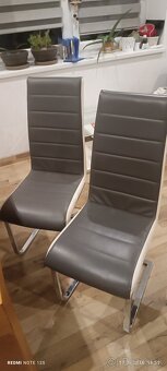Jedálenské stoličky - 2