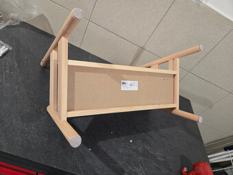 stojan na knihy Flisat Ikea - 2