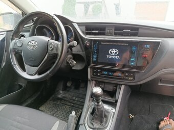 rozpredam toyota auris E18 1.6 2016 N47C16A - 2