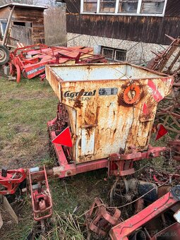 Sadzač zemiakov - 2