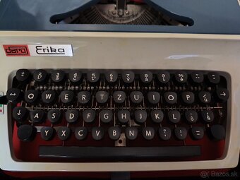 Vintage retro písací stroj - 2