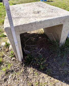 chrániče kablov/ betónové tvárnice účka - 2