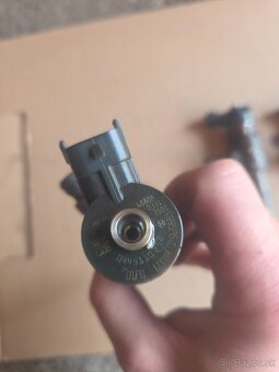 Predám vstreky Citroen Peugeot 1.4 hdi - 2