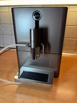 Jura ENA Micro 9 One Touch Brown - 2