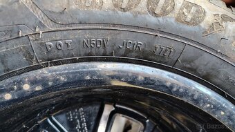 Predam zimne pneu  245/55R17 - 2