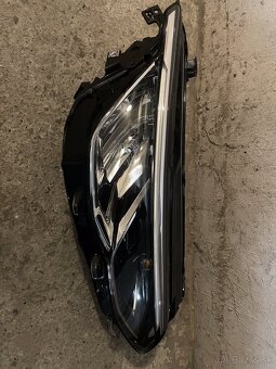Golf 8 - 2