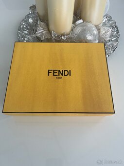 Fendi krabicka - 2